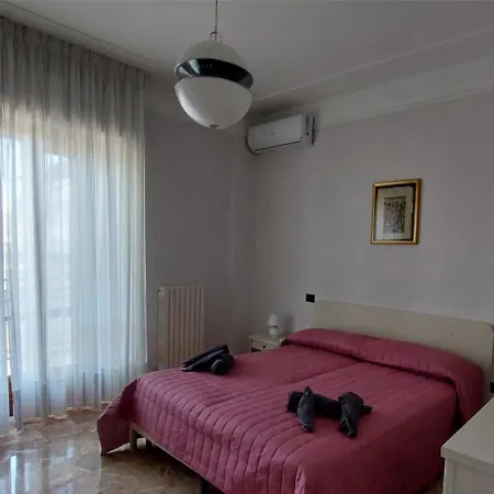 아파트 A Casa Di Nonna Lidia 크로토네